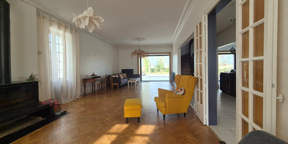 maison à UCHACQ ET PARENTIS (40090)